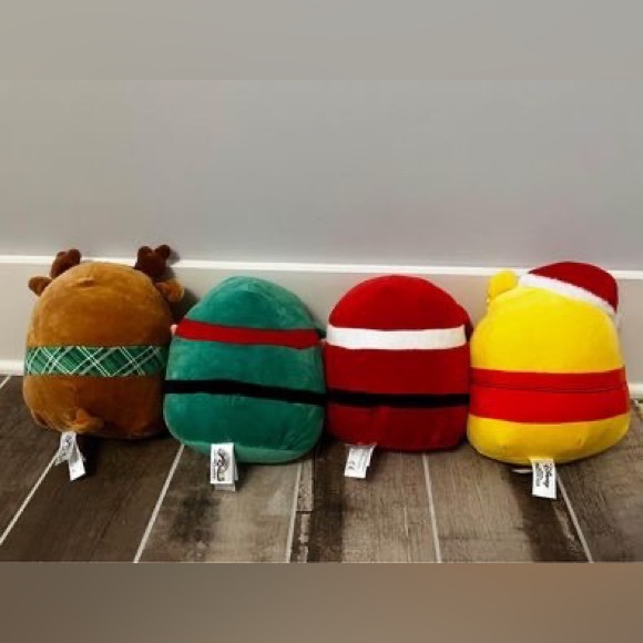squishmallow christmas set - Picture 2 of 2